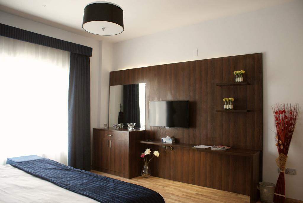 Weekend Hotel & Apartments Маскат Номер фото
