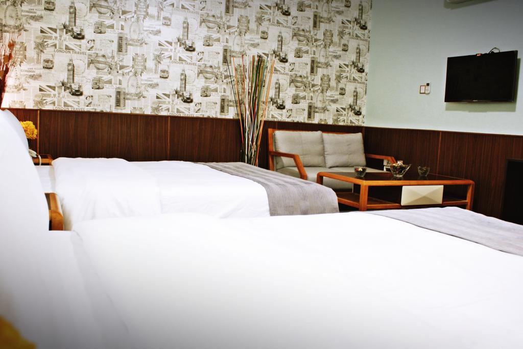 Weekend Hotel & Apartments Маскат Экстерьер фото